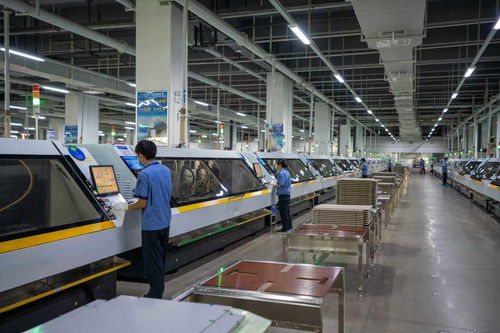 退稅減稅紅利落地，推動(dòng)廣東經(jīng)濟(jì)回升向好，信息科技產(chǎn)業(yè)受益顯著